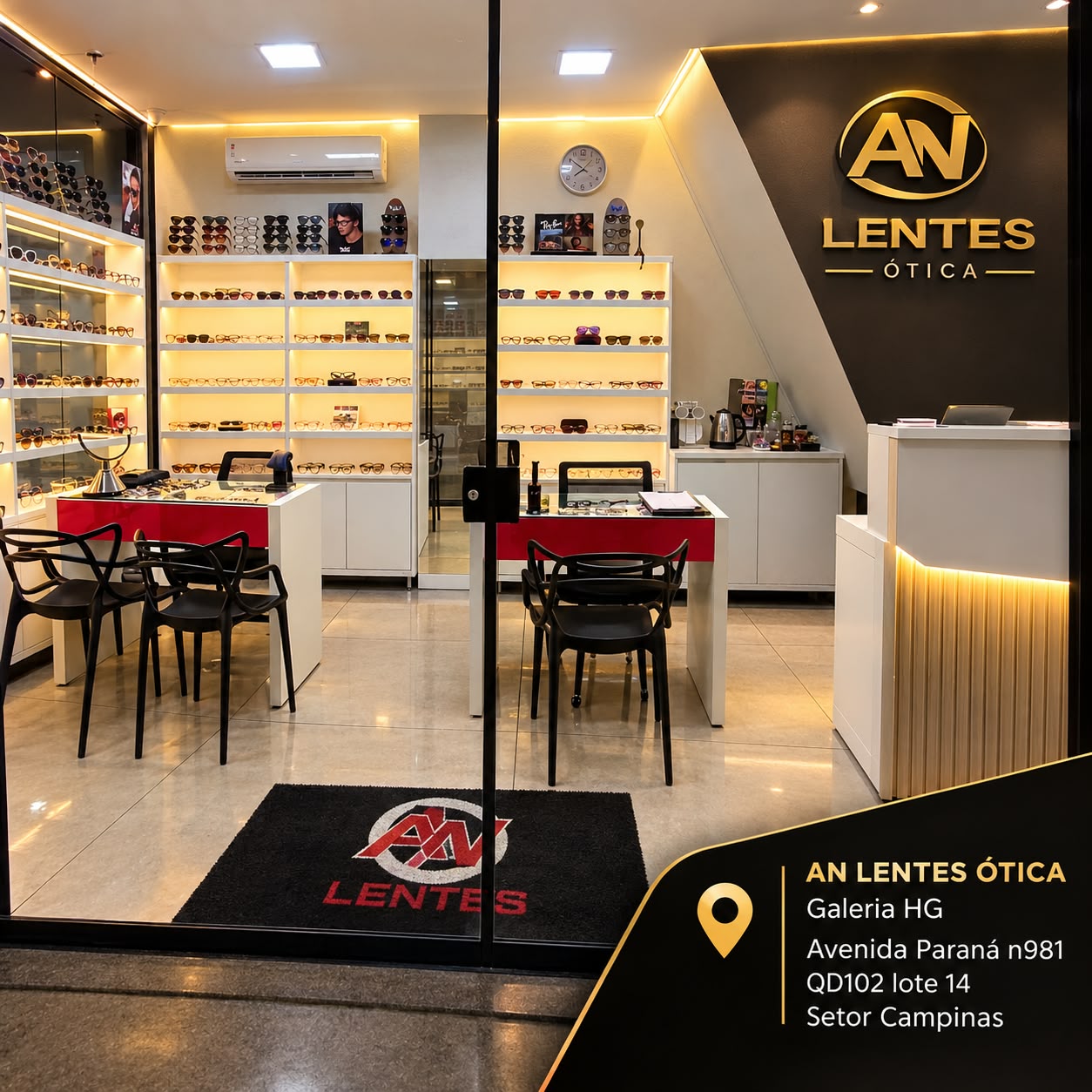 Interior da loja AN LENTES ÓTICA com diversas armações expostas